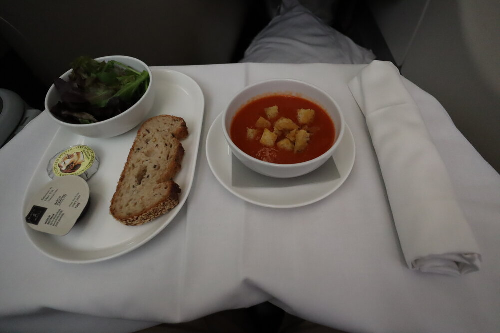 Qantas business class – Roasted red capsicum and tomato soup