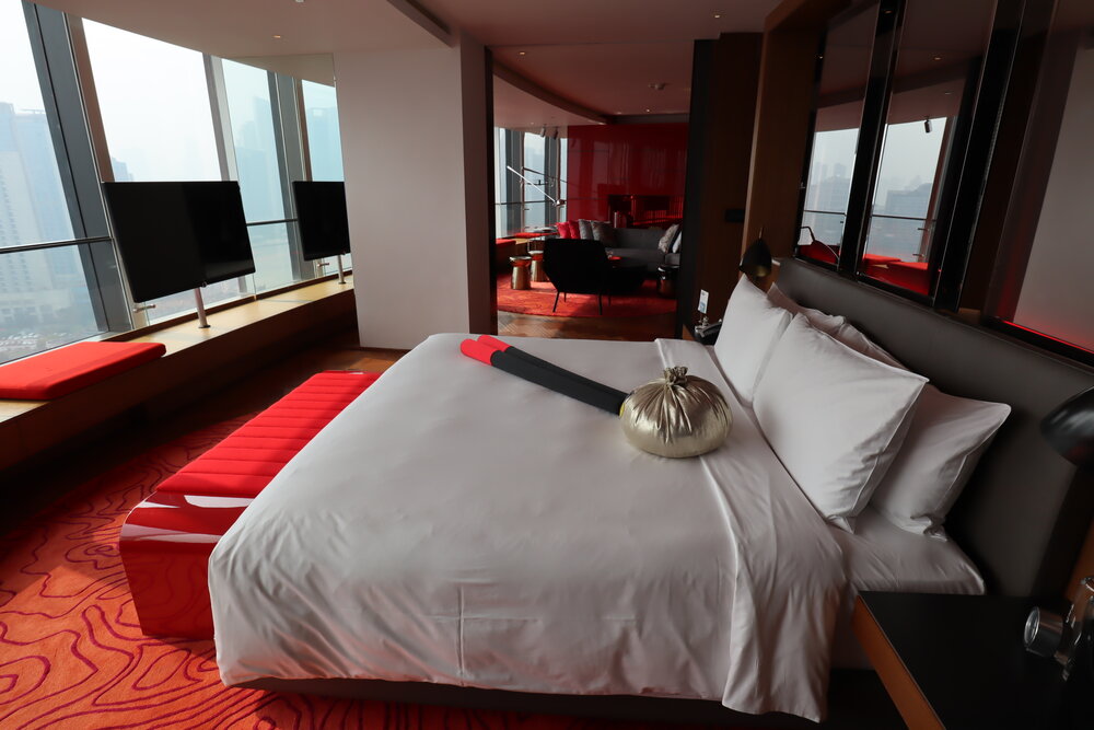 W Shanghai The Bund – Fantastic Bund View Suite bedroom