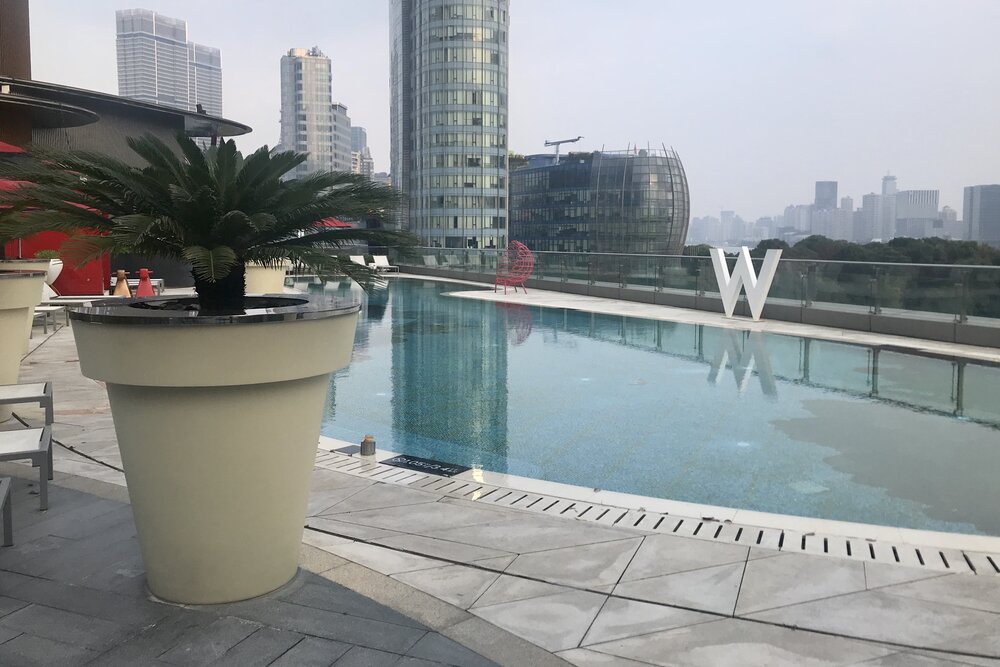 W Shanghai The Bund – WET outdoor pool