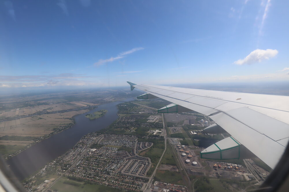 Air Canada Jetz A319 – Views on approach to Montreal