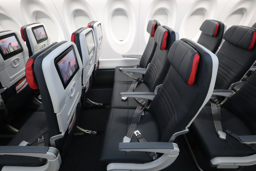 Air Canada Airbus A220 – Economy class “3” seats