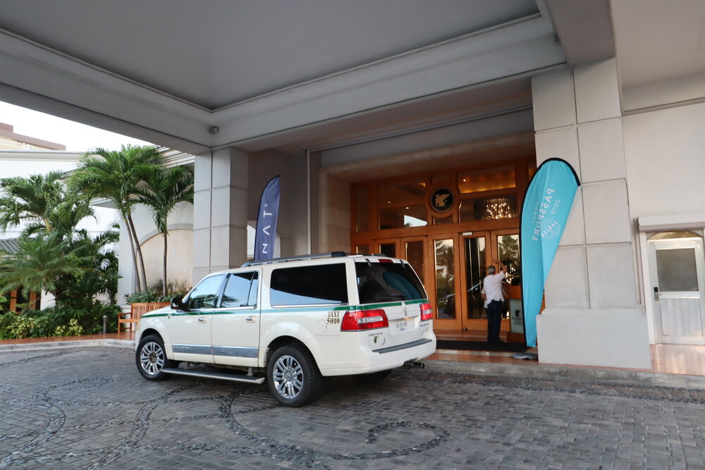 JW Marriott Cancún Resort &amp; Spa – Entrance