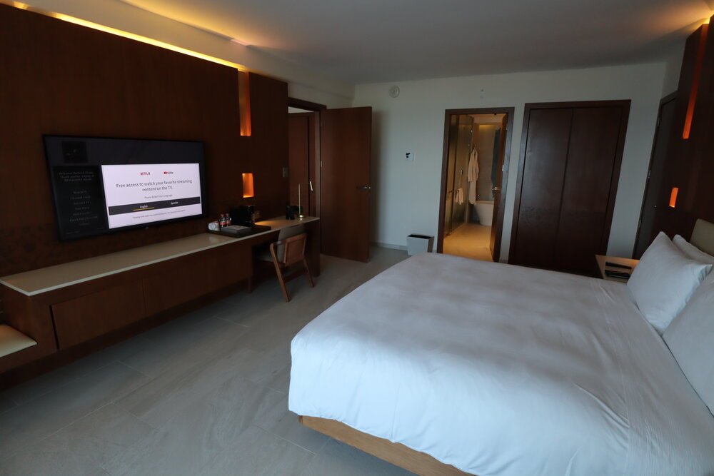 JW Marriott Cancún Resort &amp; Spa – Caribbean Suite bedroom