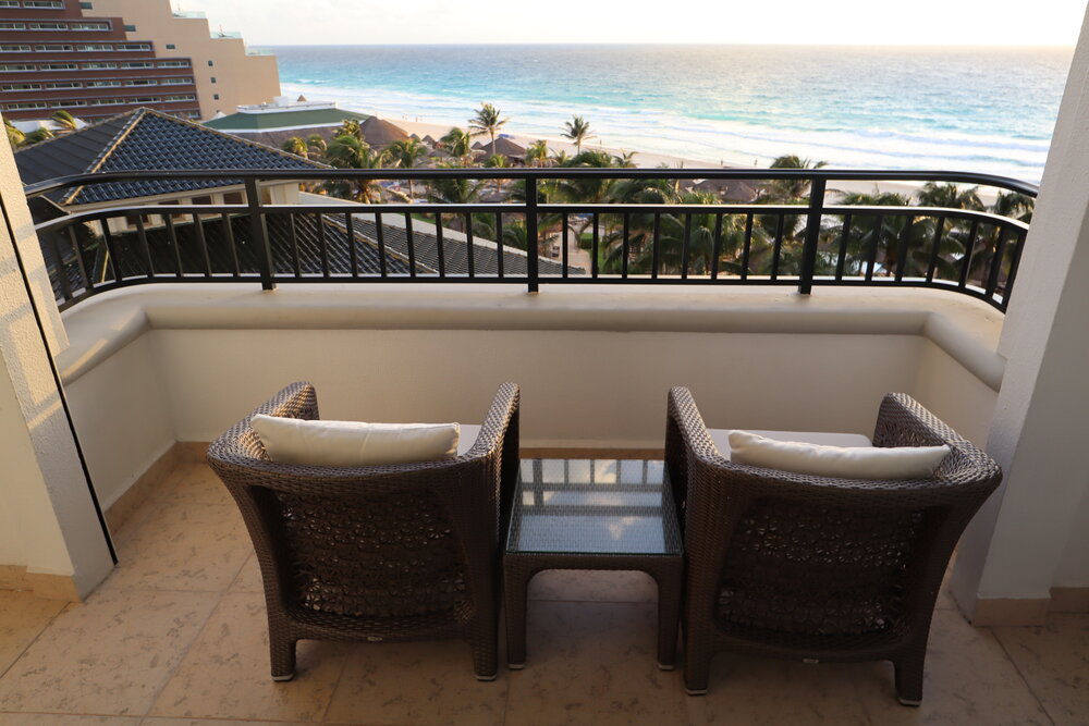 JW Marriott Cancún Resort &amp; Spa – Caribbean Suite balcony