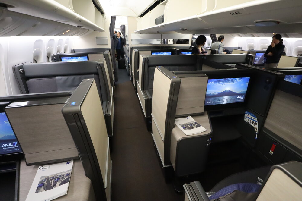 ANA 777 new business class – Rear mini-cabin