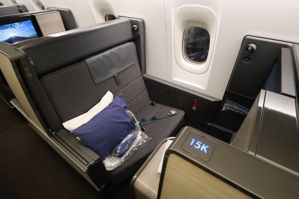 ANA 777 new business class – Seat 15K