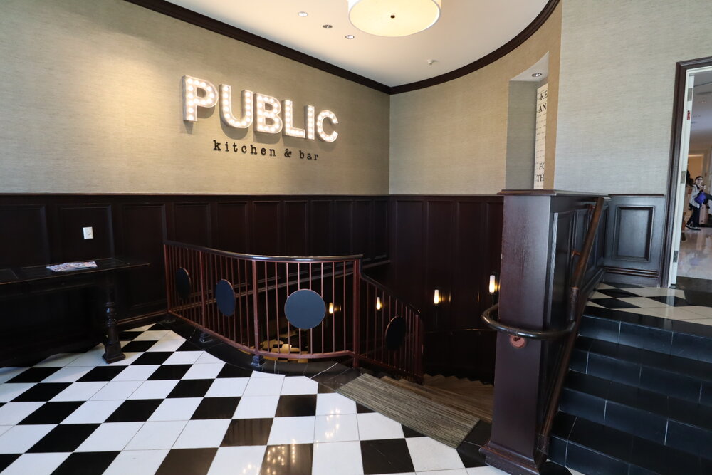 Renaissance Providence Downtown – Public Kitchen &amp; Bar