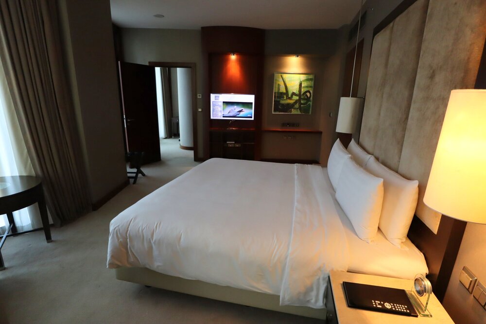 JW Marriott Marquis Doha City Center – Deluxe King Suite bedroom