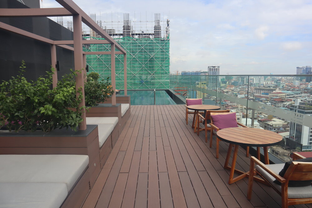 Courtyard Phnom Penh – Outdoor pool and deck