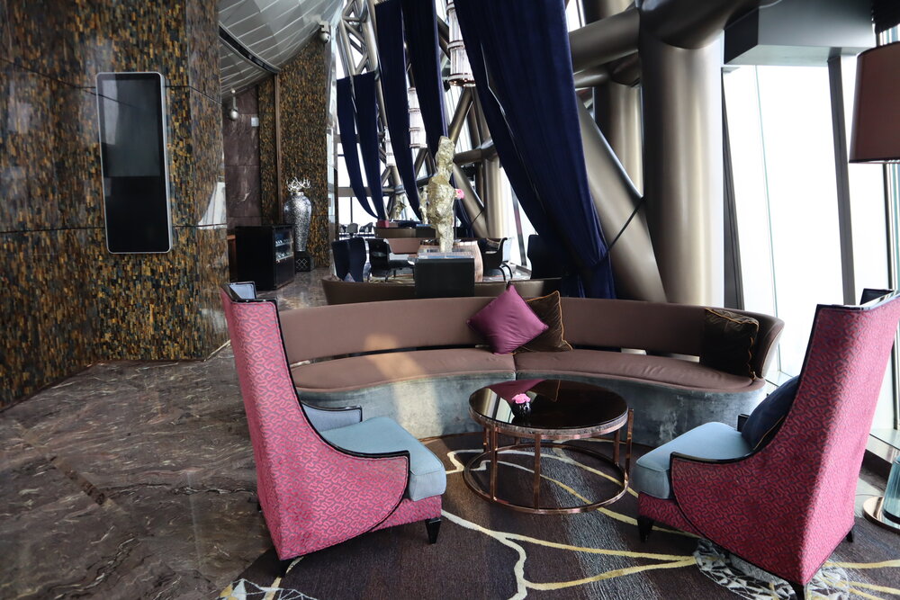 St. Regis Shenzhen – 96th floor lobby lounge