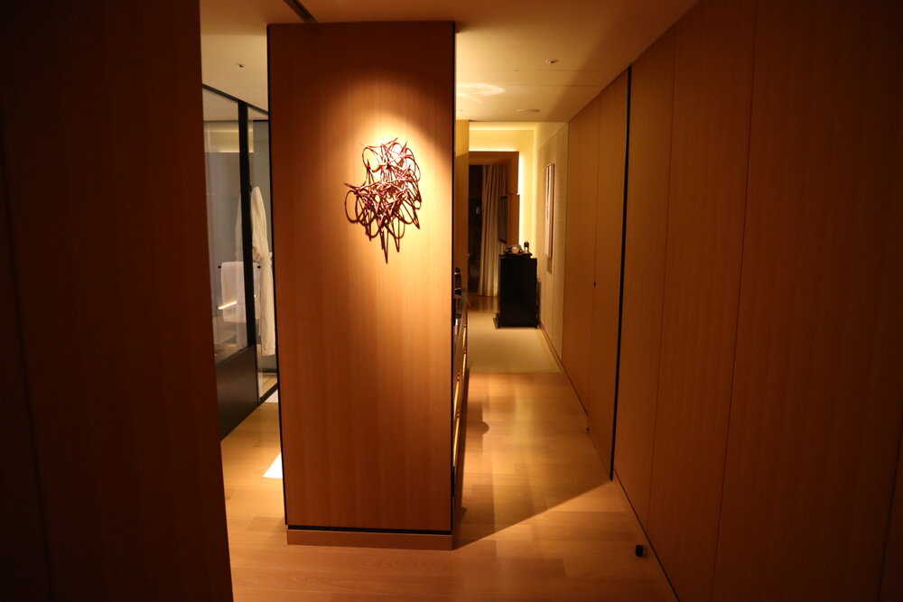 The Ritz-Carlton, Kyoto – Deluxe Kyoto Room entryway