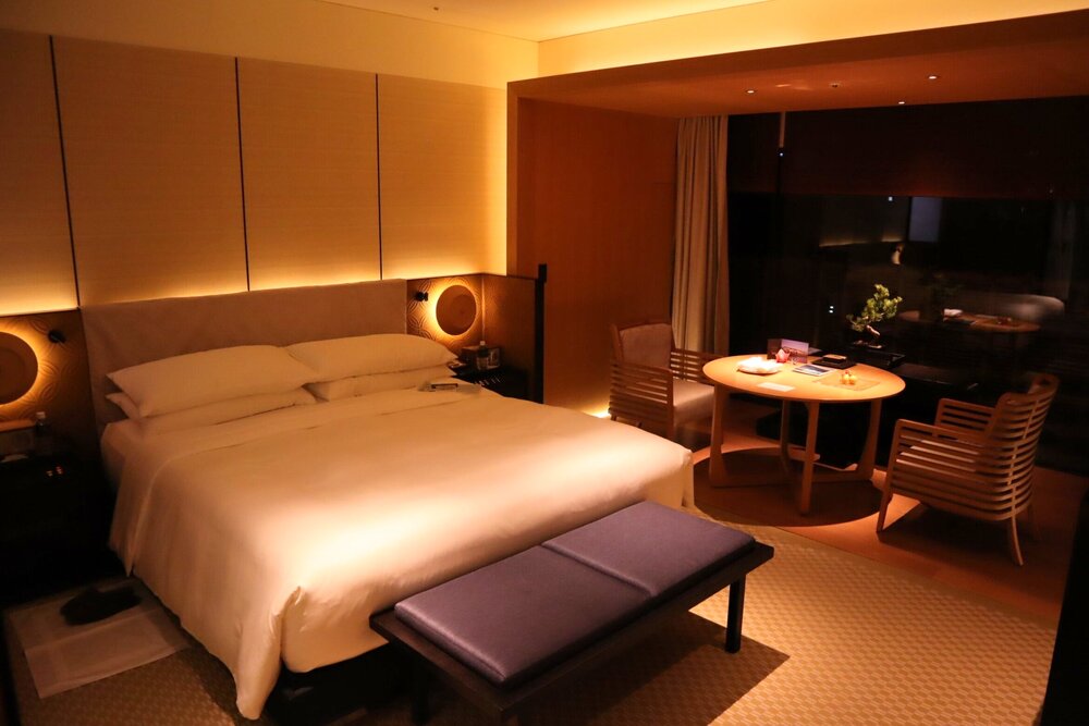 The Ritz-Carlton, Kyoto – Deluxe Kyoto Room bedroom