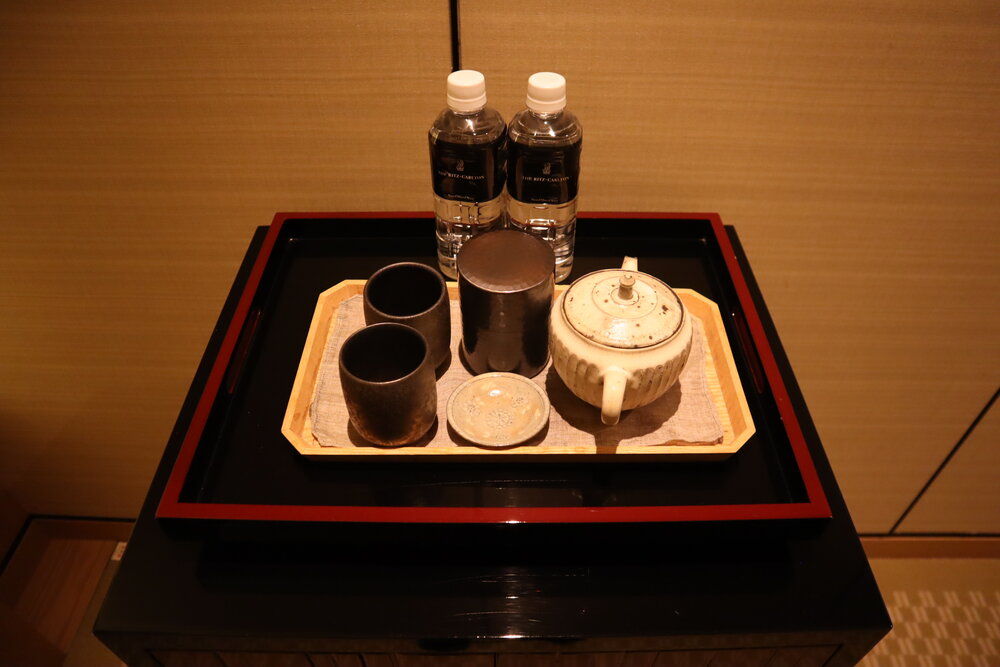 The Ritz-Carlton, Kyoto – Deluxe Kyoto Room tea cabinet