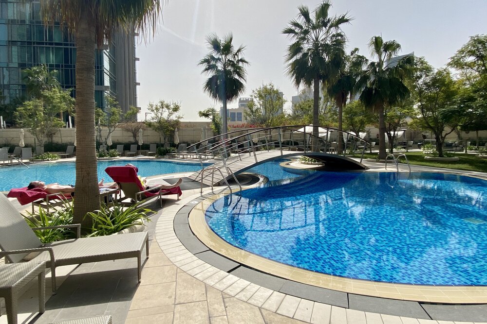 JW Marriott Marquis Doha City Center – Outdoor pool