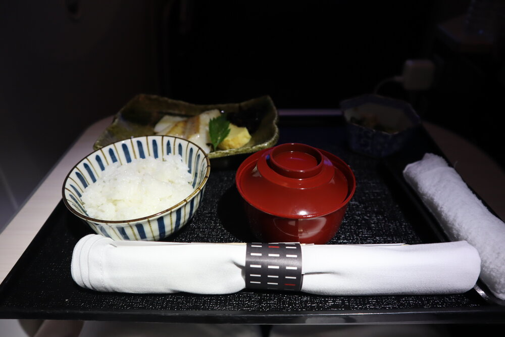 Japan Airlines business class – Pre-arrival meal