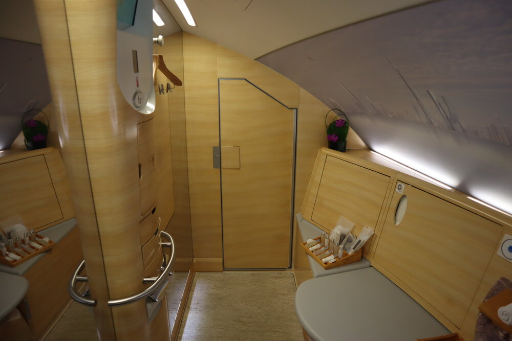 Emirates A380 First Class – Shower Spa