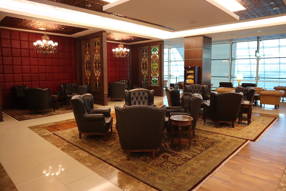 Emirates First Class Lounge (Concourse A) – Cigar lounge