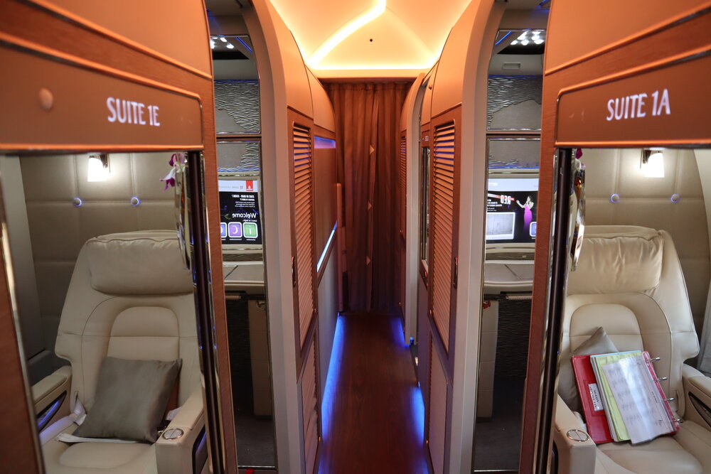 Emirates 777 New First Class – Left-side aisle seats