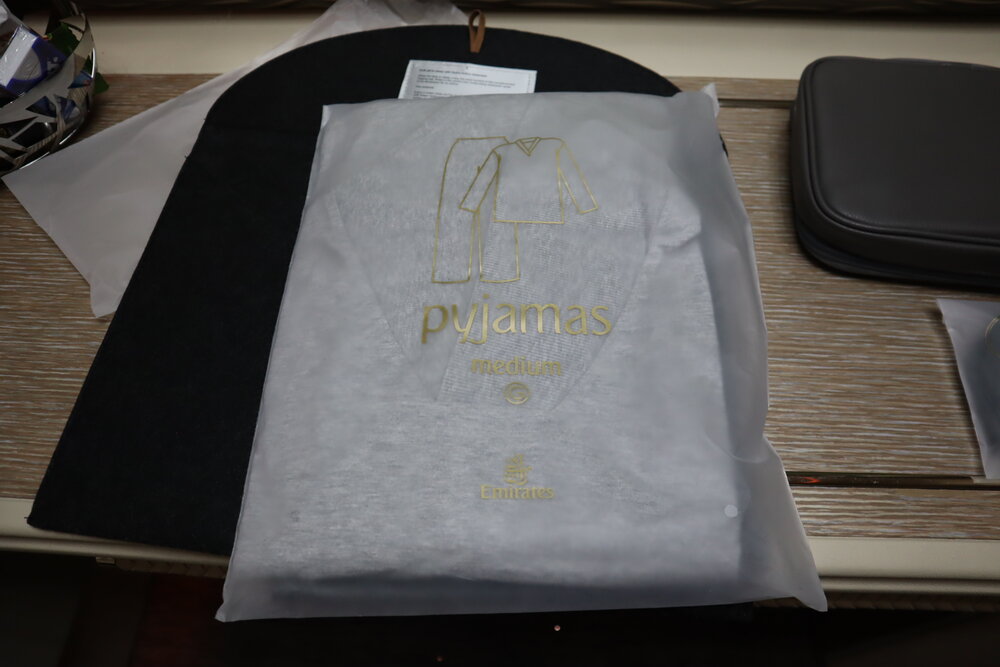 Emirates 777 New First Class – Pajamas