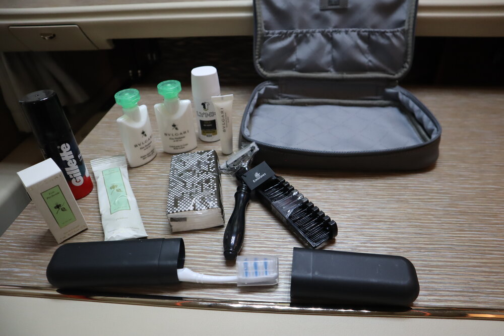 Emirates 777 New First Class – Bulgari male amenity kit contents