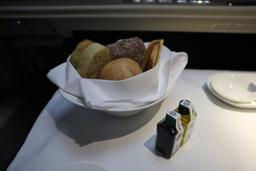 Emirates 777 New First Class – Breadbasket