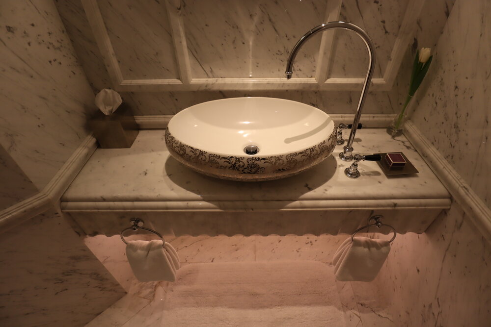 The Ritz-Carlton, Doha – Executive Suite half-bath