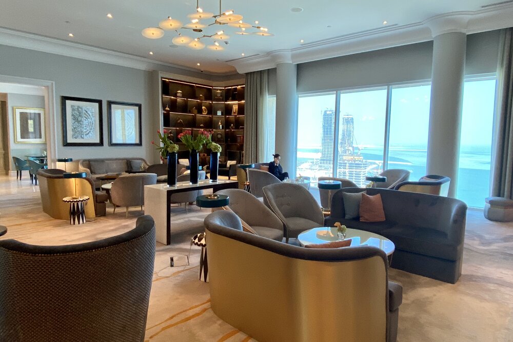 The Ritz-Carlton, Doha – Club Lounge seating area