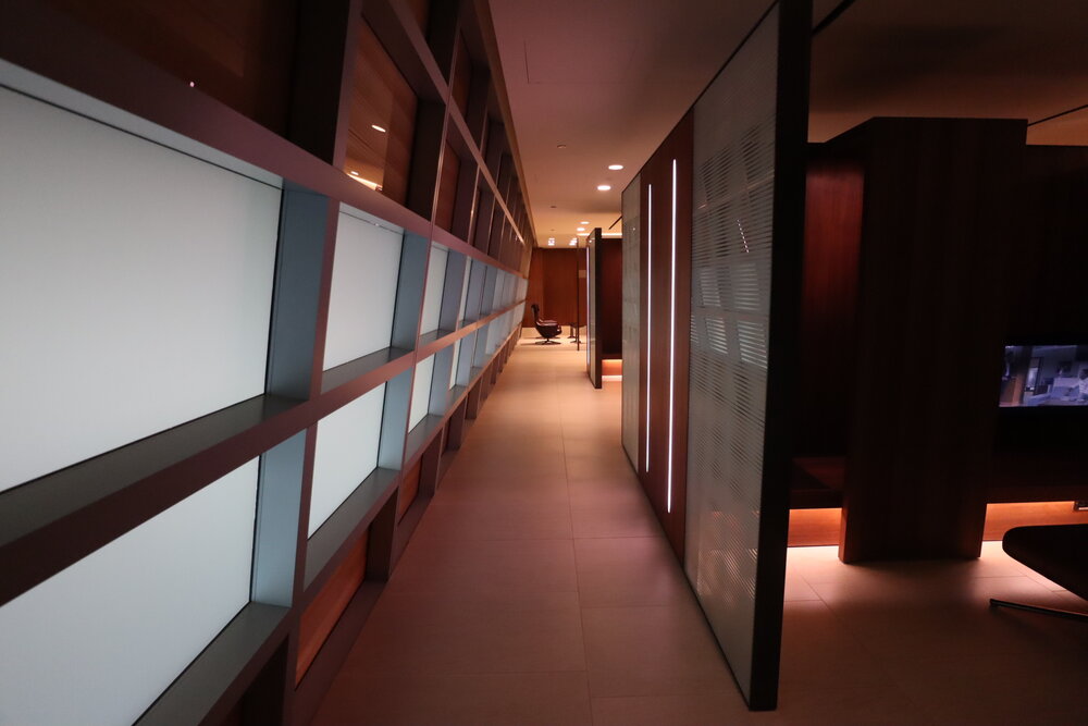 Qatar Airways Arrivals Lounge Doha – Private nooks