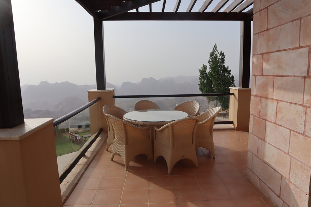 Petra Marriott Hotel – Communal seating area