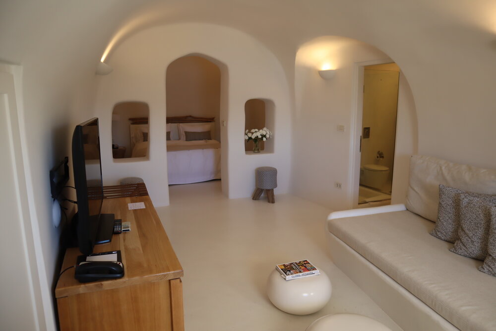 Mystique Santorini – Wet Allure Suite living room