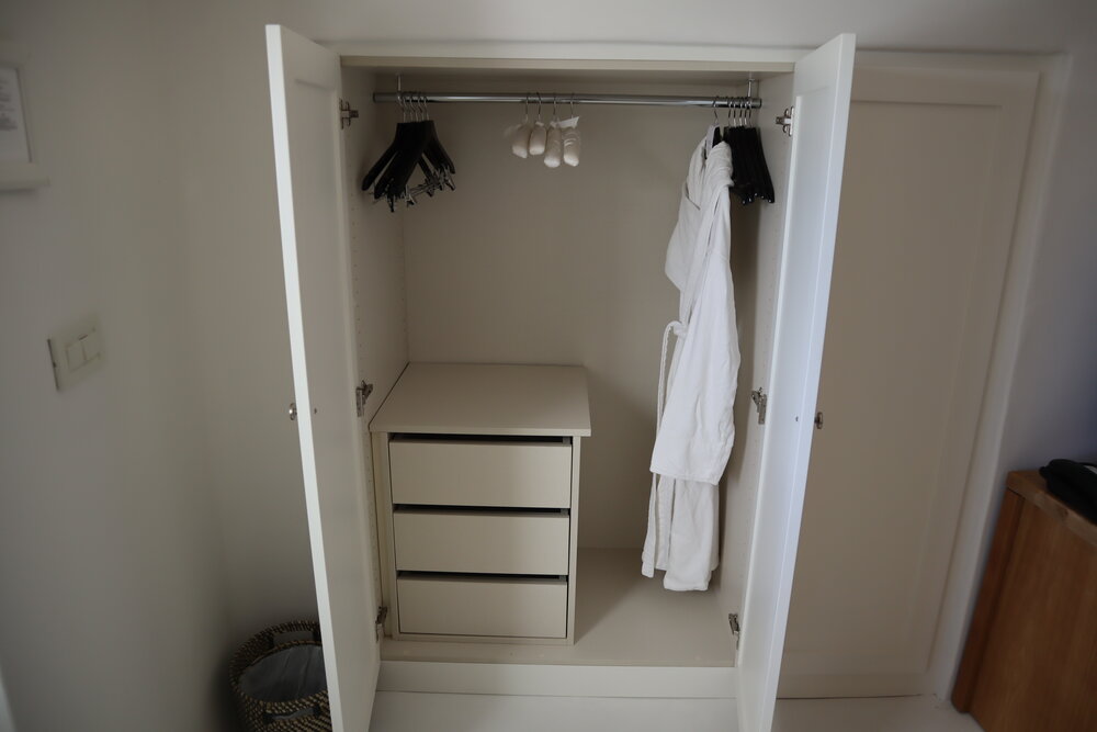 Mystique Santorini – Wet Allure Suite closet