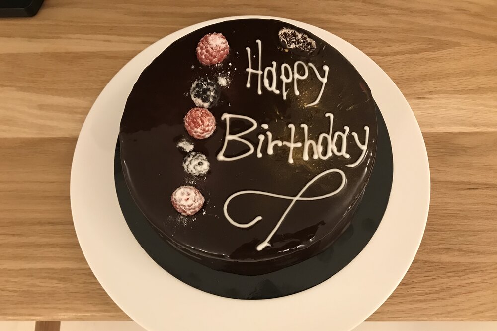 Mystique Santorini – Birthday cake