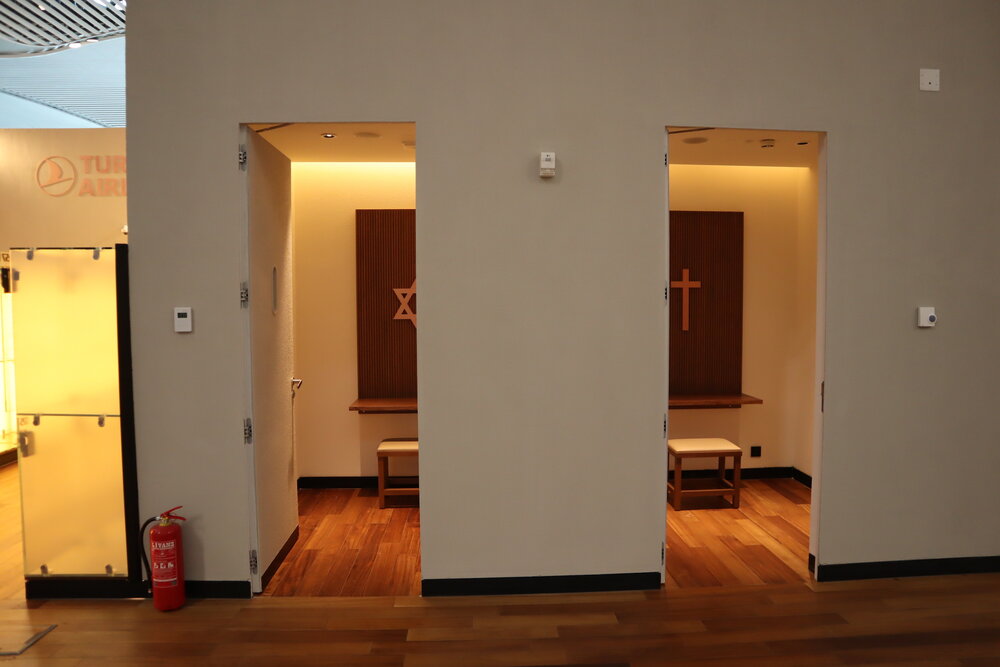 Turkish Airlines Business Lounge Istanbul – Prayer rooms