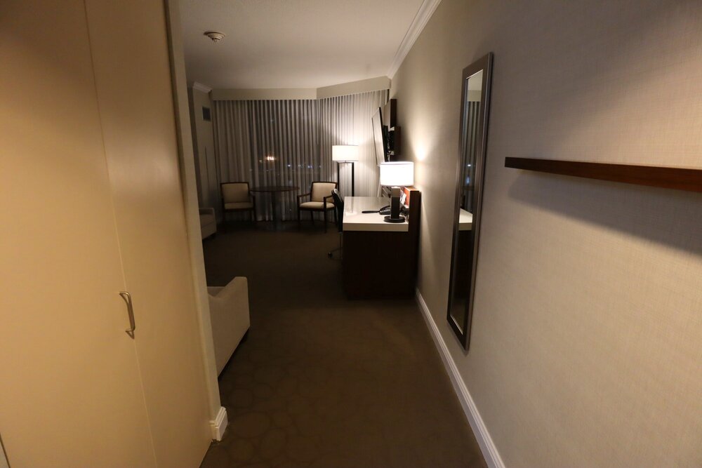 Delta St. John’s – Whirlpool Suite