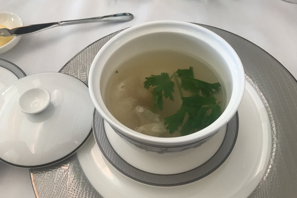 Singapore Airlines Suites Class – Chinese-style soup