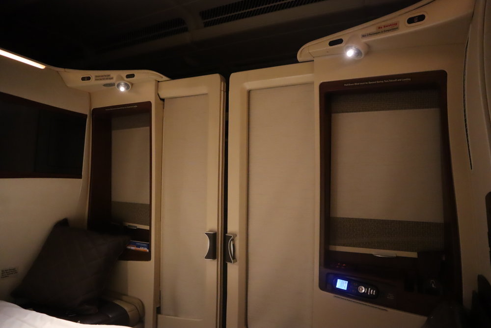 Singapore Airlines Suites Class – Privacy