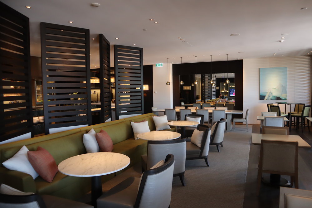 Westin Perth – Executive Lounge seating