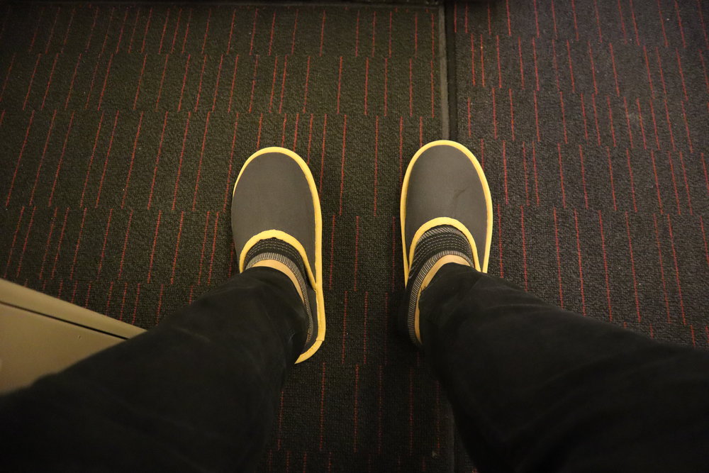 Turkish Airlines 777 business class – Slippers