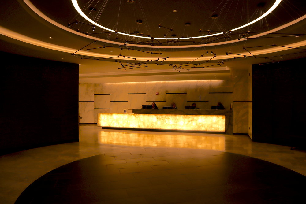 United Polaris Lounge Newark – Foyer