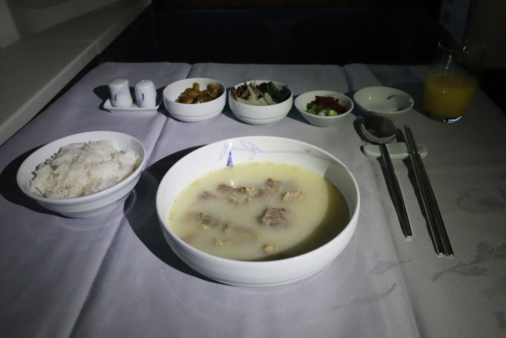 Korean Air 747 First Class – Korean oxtail soup