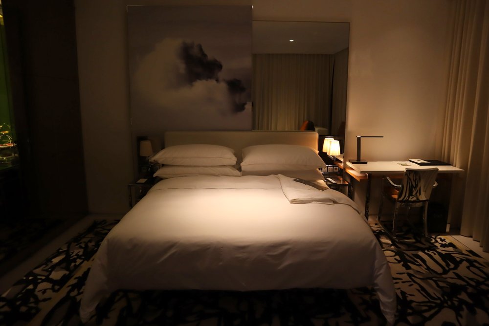 JW Marriott Singapore South Beach – King bed