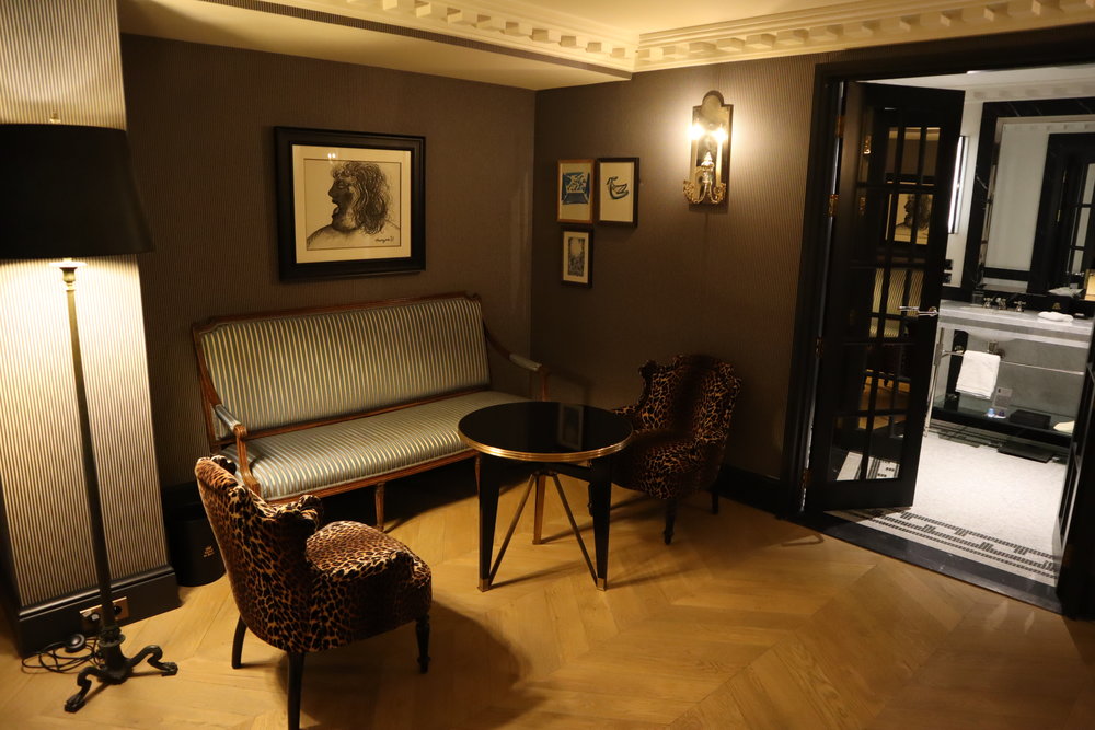 Hôtel de Berri Paris – Berri Suite sitting area