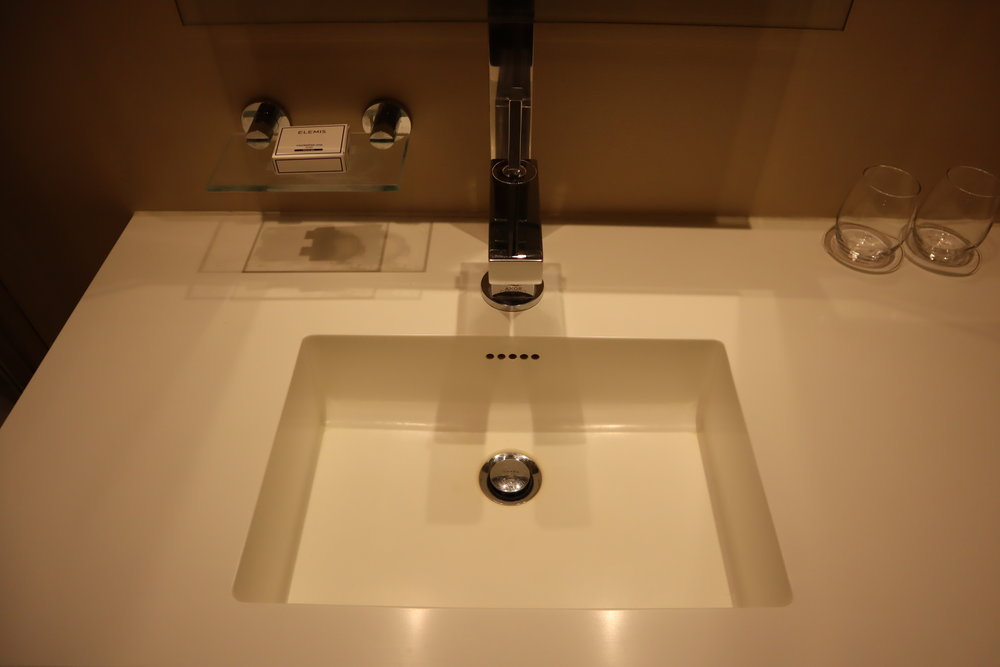 Hotel Telegraaf Tallinn – Sink