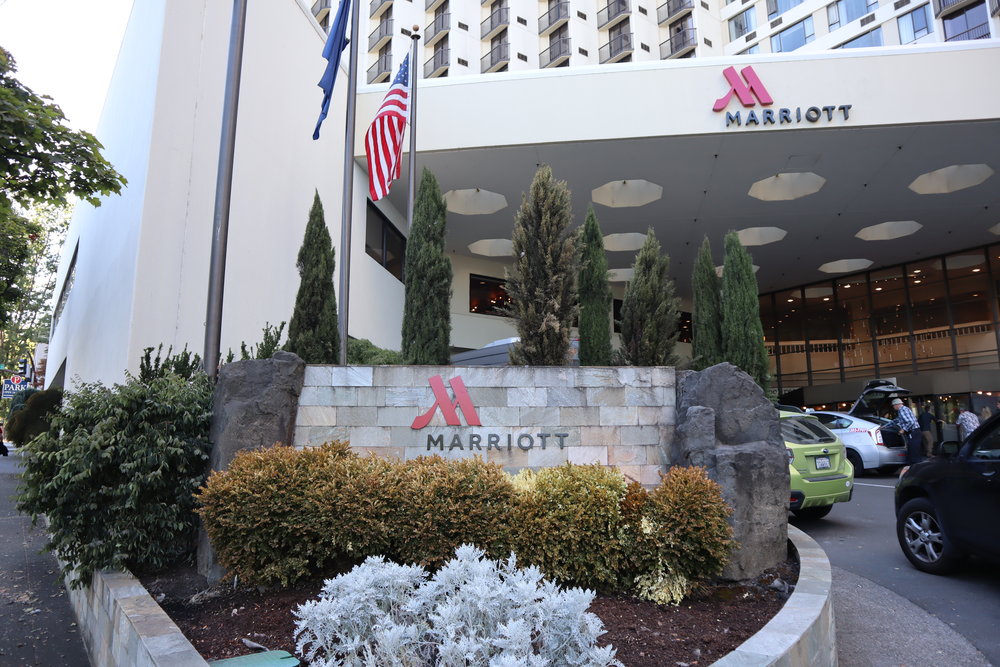 Portland Marriott Downtown Waterfront– Sign