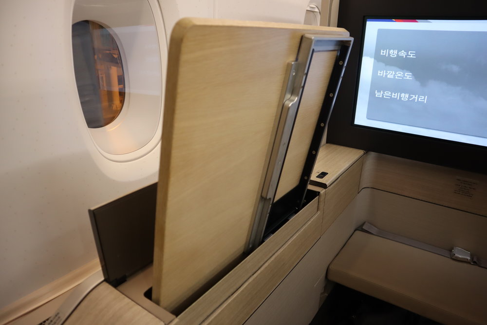 Asiana Airlines First Class – Tray table