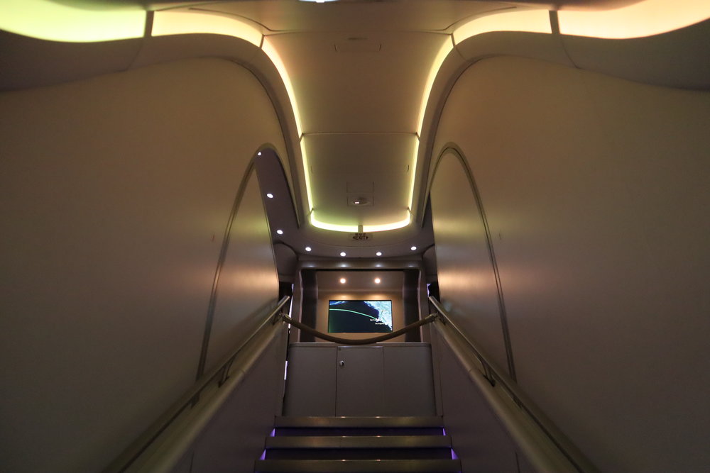 Asiana Airlines First Class – Airbus A380 staircase