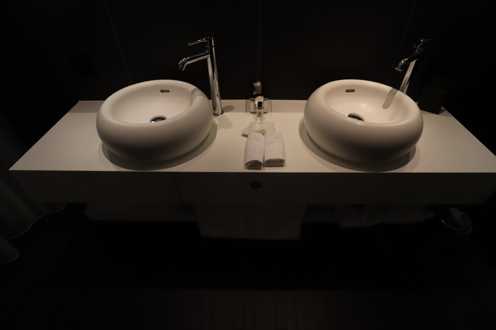 Kameha Grand Zurich – Executive Suite double sinks