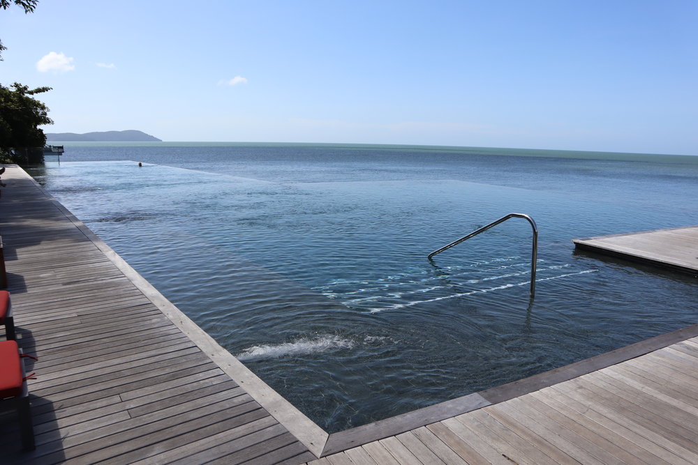 Horizon infinity pool, The Ritz-Carlton, Langkawi