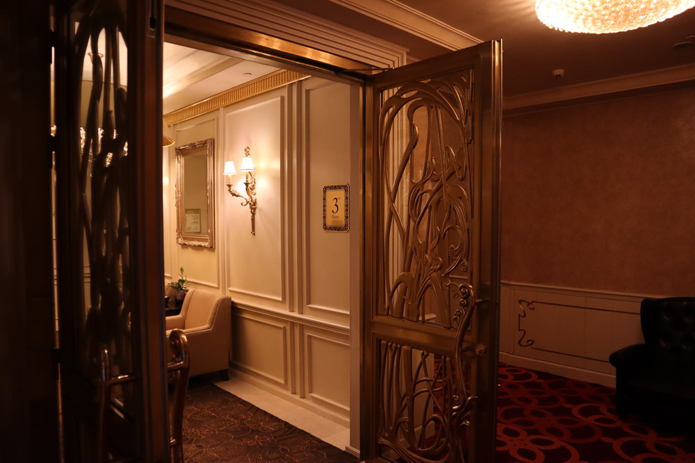 St. Regis Moscow Nikolskaya – Hallways