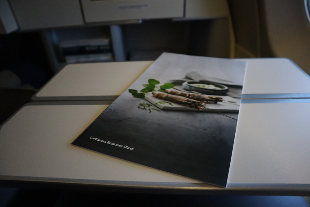 Lufthansa 747-400 business class – Menu